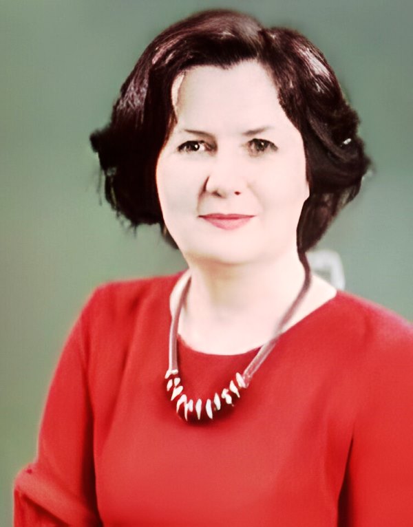 Михайлова  Жанна  Николаевна.